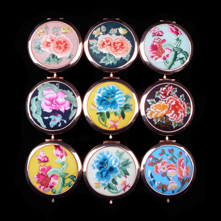 泗洪化妆随身镜精品出国送礼刺绣中国风古风摄影 手绣镜子