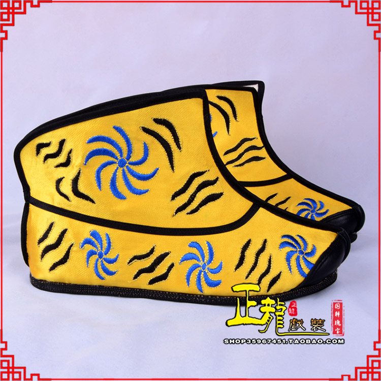 泗洪.美猴王靴子虎纹靴金黄快靴 猴鞋